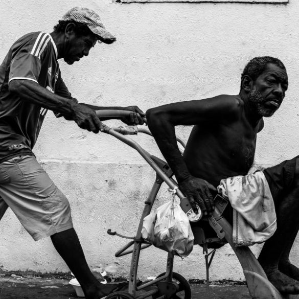 R-existência nas ruas 9