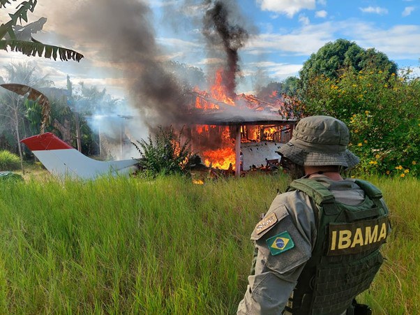 Ação do Ibama na TI Yanomami. Foto: Ascom/Ibama