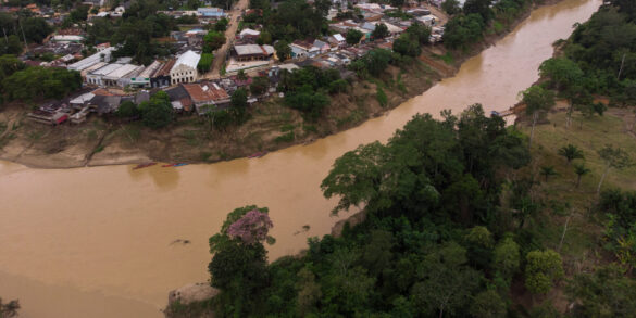 Dados inéditos mostram que os nove países amazônicos perderam um milhão de hectares de superfície de água na última década 6