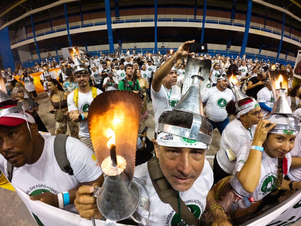 “Quem desmata precisa pegar uma carreira de gogó de sola por aí”: em ato de extrativistas paralelo à COP30, Marina Silva faz alusão a macaco temido por seringueiros 7