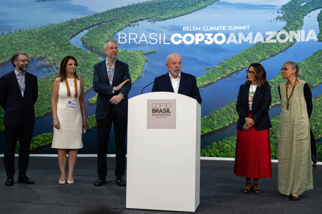 Os ventos do norte não movem moinhos: Lula enxerga desafios na reta final da COP30 25